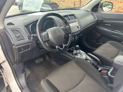 Used 2016 Mitsubishi Outlander Sport ES AWD/4WD image 15