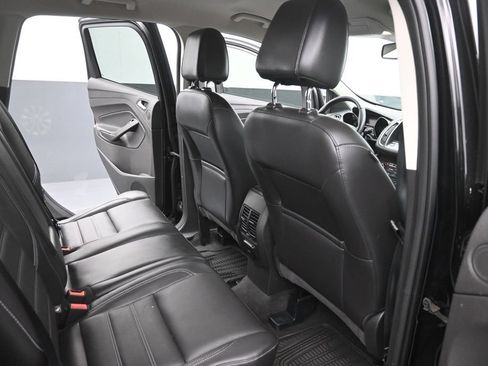 Used 2017 Ford Escape Titanium FWD image 10