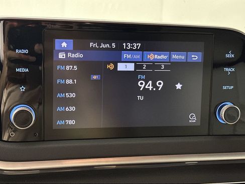 Used 2023 Hyundai Sonata SE FWD image 18