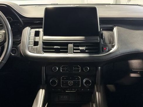 Used 2021 Chevrolet Tahoe RST AWD/4WD image 17