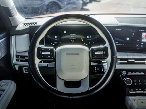 Used 2024 Hyundai Santa Fe Calligraphy image 17