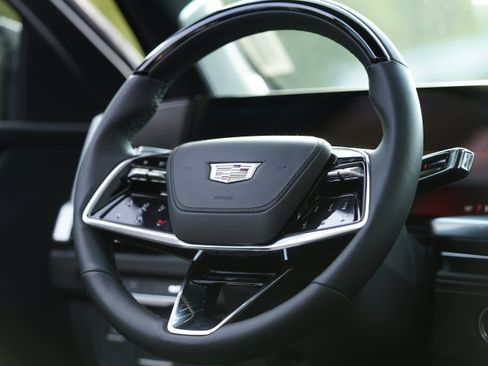 Used 2025 Cadillac Escalade V w/ LPO, Floor Liner Package image 9