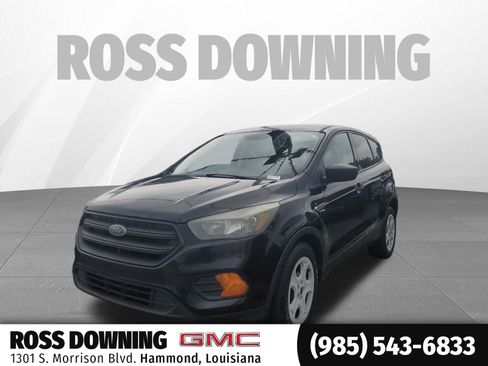 Used 2018 Ford Escape S FWD image 1