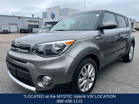 Used 2017 Kia Soul + FWD image 1