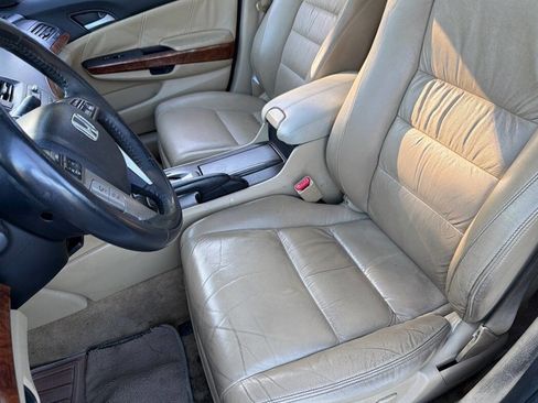 Used 2011 Honda Accord EX-L image 15