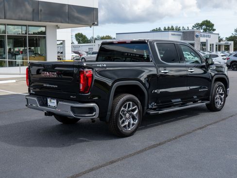 New 2026 GMC Sierra 1500 SLT w/ SLT Premium Package image 3