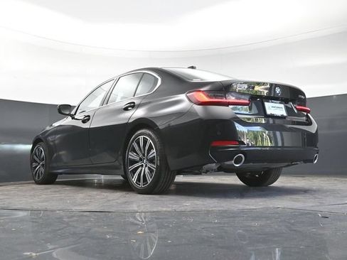 Used 2025 BMW 330i xDrive Sedan w/ Convenience Package AWD/4WD image 30