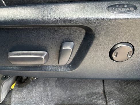 Used 2017 Toyota Tundra SR5 image 16