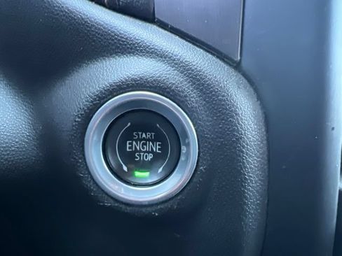 Used 2021 GMC Sierra 1500 AT4 w/ AT4 Value Package AWD/4WD image 20