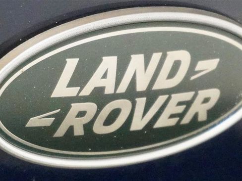 Used 2014 Land Rover Range Rover Sport HSE image 47