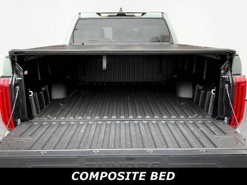 Used 2025 Toyota Tundra Limited AWD/4WD image 7
