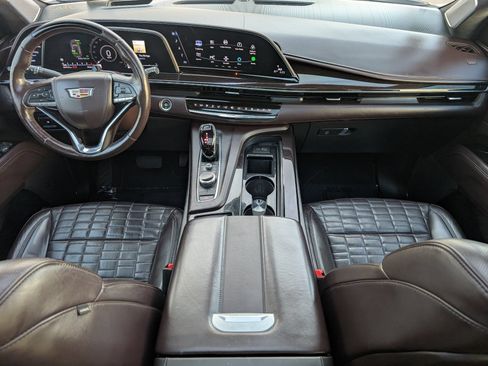 Certified 2023 Cadillac Escalade Sport Platinum AWD/4WD image 15