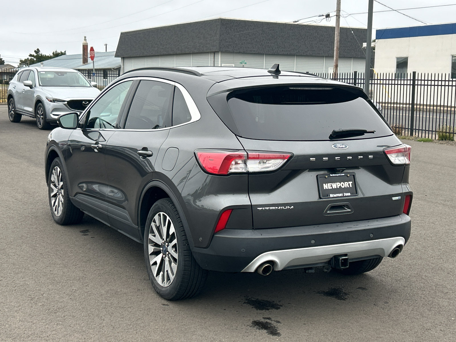Certified 2020 Ford Escape Titanium AWD/4WD image 6