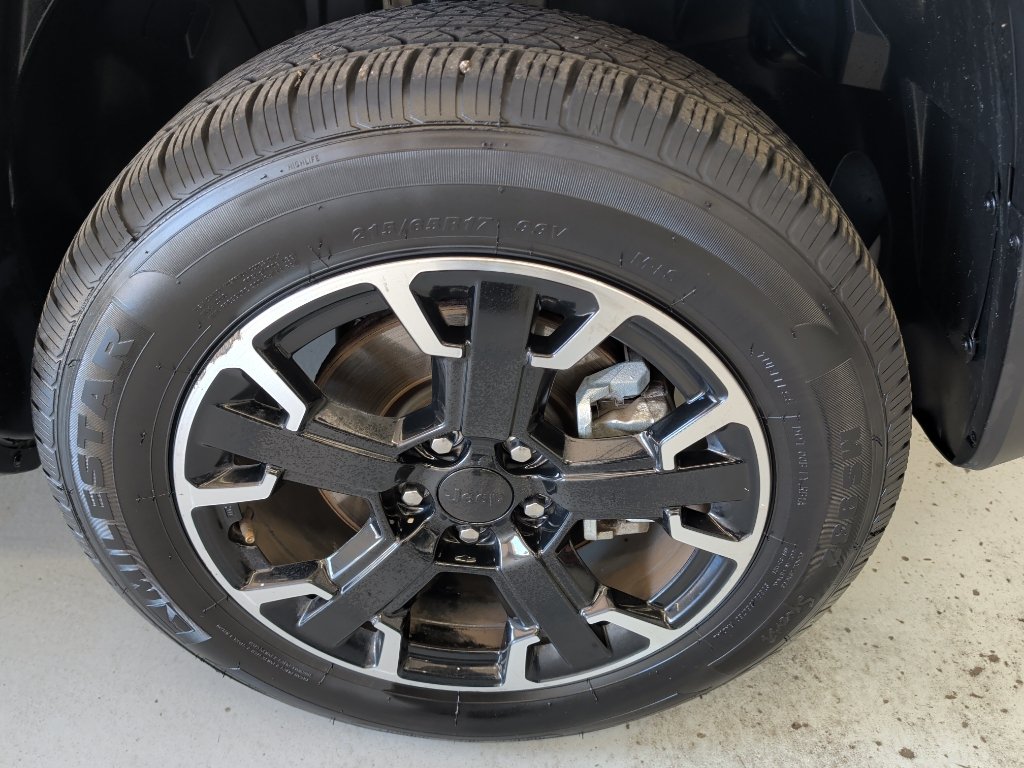 Used 2023 Jeep Renegade Latitude AWD/4WD image 4