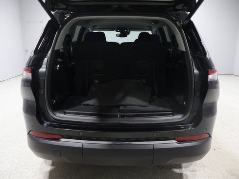 Certified 2022 Jeep Grand Cherokee L Laredo w/ Luxury Tech Group I AWD/4WD image 20