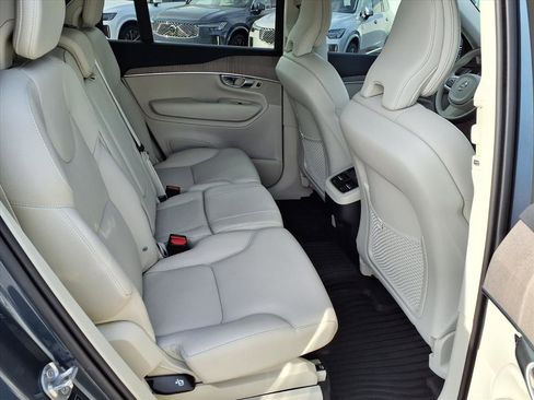 Certified 2024 Volvo XC90 B6 Plus image 15