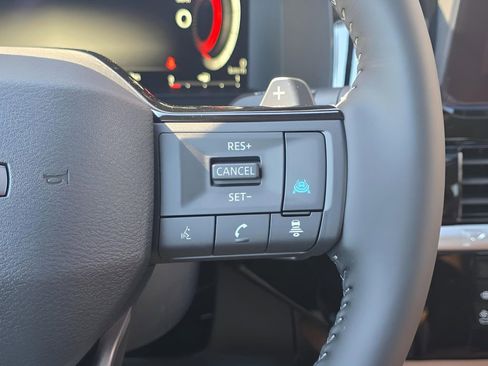 New 2026 Nissan Pathfinder Platinum image 26