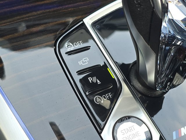 Used 2021 BMW X7 M50i AWD/4WD image 45