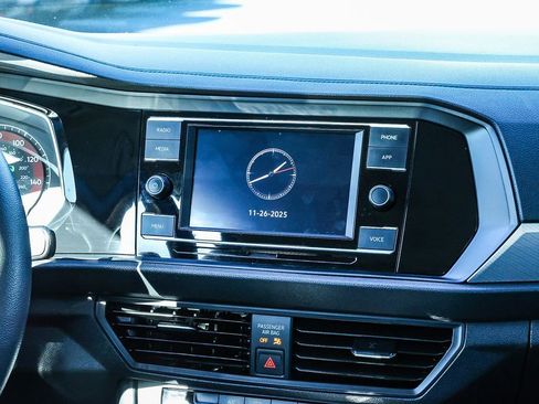 Used 2021 Volkswagen Jetta S w/ Driver Assistance Package image 21