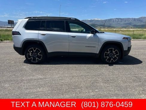 New 2026 Jeep Cherokee Overland w/ Advanced Pro Tech Group AWD/4WD image 2