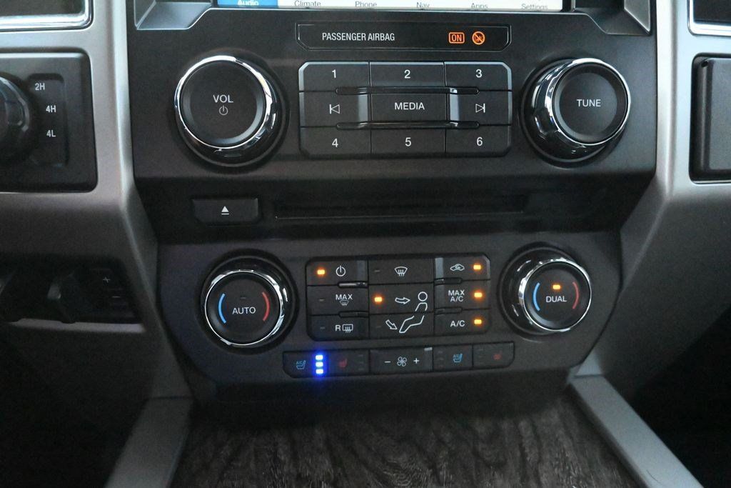 Used 2017 Ford F350 Lariat AWD/4WD image 43