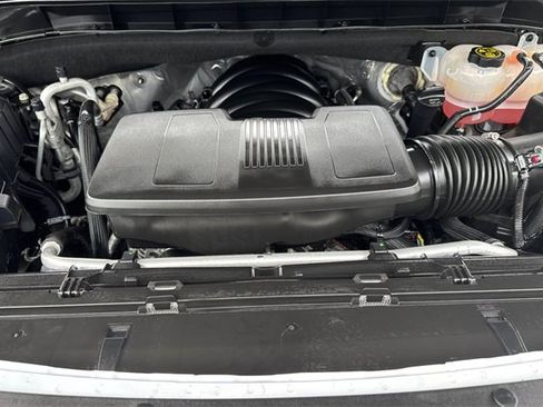 Used 2023 GMC Yukon XL AT4 image 56