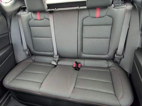 New 2026 Chevrolet Trax RS w/ Sunroof Package image 7