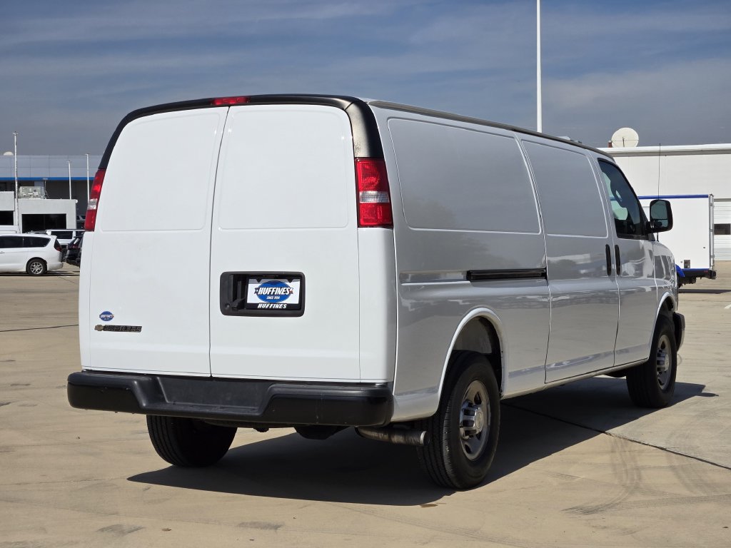 Used 2025 Chevrolet Express 2500 Extended w/ Driver Convenience Package RWD image 7