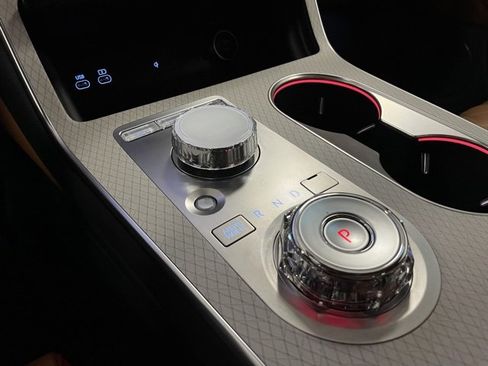 New 2025 Genesis GV80 3.5T Prestige image 21