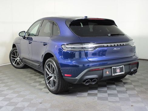 New 2026 Porsche Macan image 3