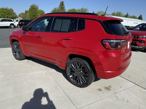 Used 2023 Jeep Compass Limited AWD/4WD image 6
