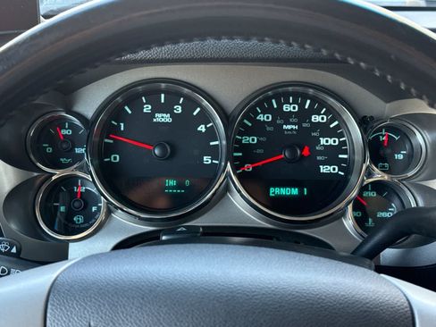 Used 2013 Chevrolet Silverado 2500 LT w/ Interior Plus Package AWD/4WD image 22