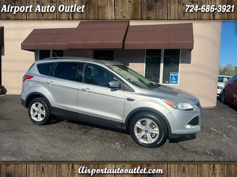 Used 2014 Ford Escape SE w/ Equipment Group 201A AWD/4WD image 1