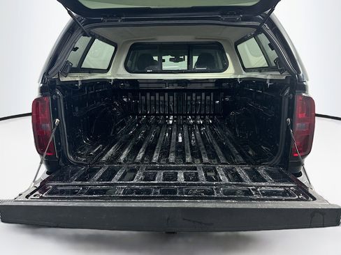 Used 2017 Chevrolet Colorado Z71 AWD/4WD image 27