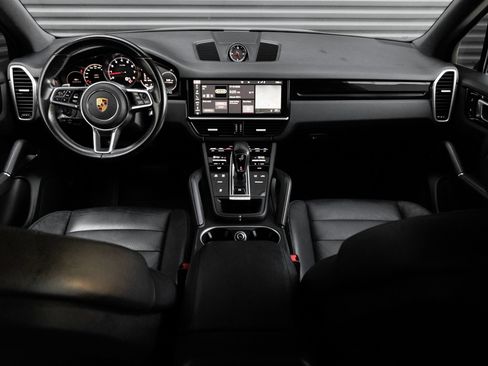 Certified 2020 Porsche Cayenne AWD/4WD image 15