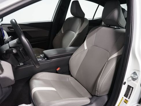 Certified 2025 Toyota Camry SE image 28