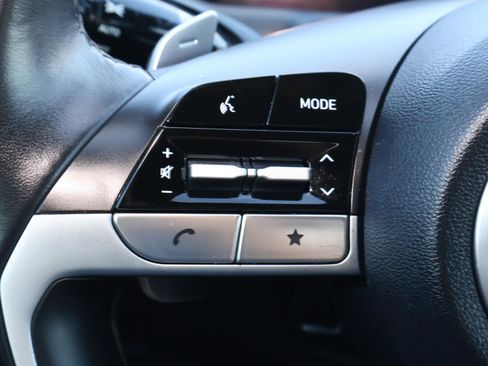 Used 2022 Hyundai Santa Cruz SEL Premium image 25