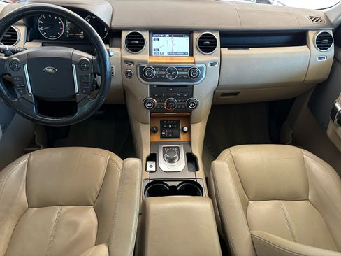 Used 2014 Land Rover LR4 HSE LUX image 12