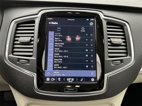Certified 2023 Volvo XC90 B5 Core w/ Climate Package image 16