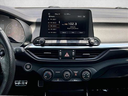 Used 2020 Kia Forte GT-Line FWD image 8