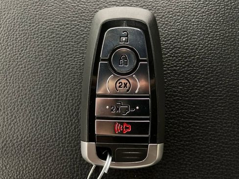 Certified 2022 Ford F150 XLT w/ Equipment Group 302A High image 36