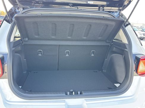 New 2026 Hyundai Venue SEL image 15