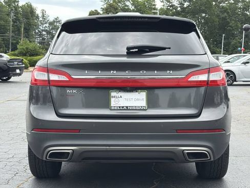 Used 2018 Lincoln MKX Select w/ Select Plus Package FWD image 4