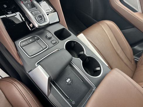 Certified 2024 Acura MDX w/ Technology Package FWD image 35