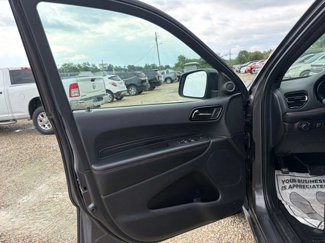Used 2025 Dodge Durango GT AWD/4WD image 37
