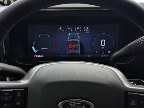 New 2025 Ford F250 Lariat w/ Lariat Ultimate Package image 38