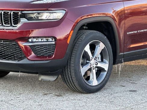New 2025 Jeep Grand Cherokee Limited image 5