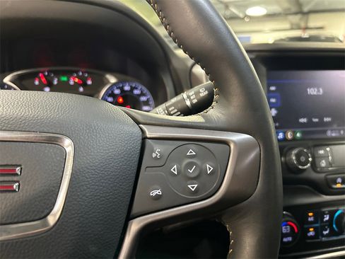 Used 2022 GMC Terrain AT4 w/ Infotainment Package II image 14