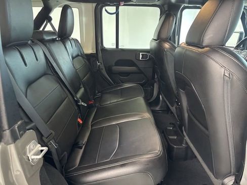 Used 2023 Jeep Wrangler Unlimited Sahara w/ Cold Weather Group image 28