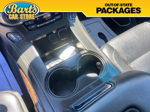 Used 2019 Chevrolet Suburban LT AWD/4WD image 36
